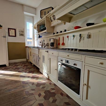 Appartement Elegante Trilocale A Milano Extérieur photo