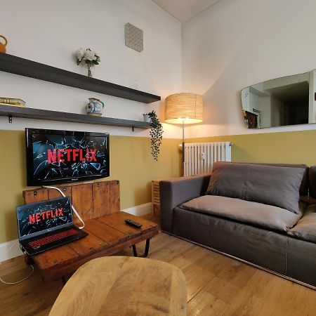 Appartement Elegante Trilocale A Milano Extérieur photo