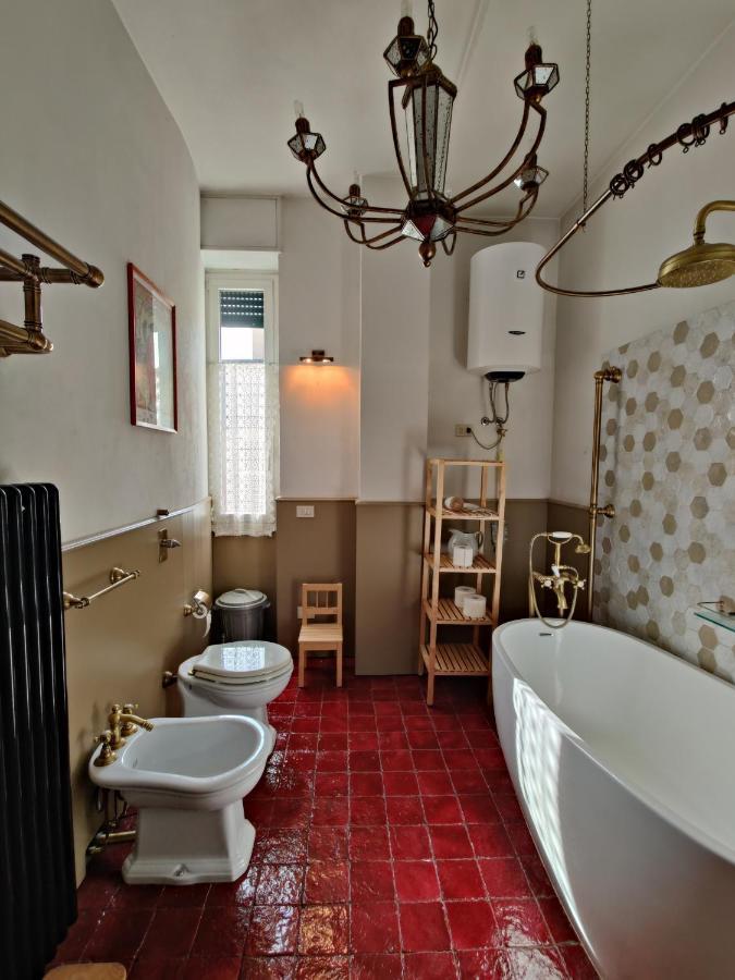 Appartement Elegante Trilocale A Milano Extérieur photo