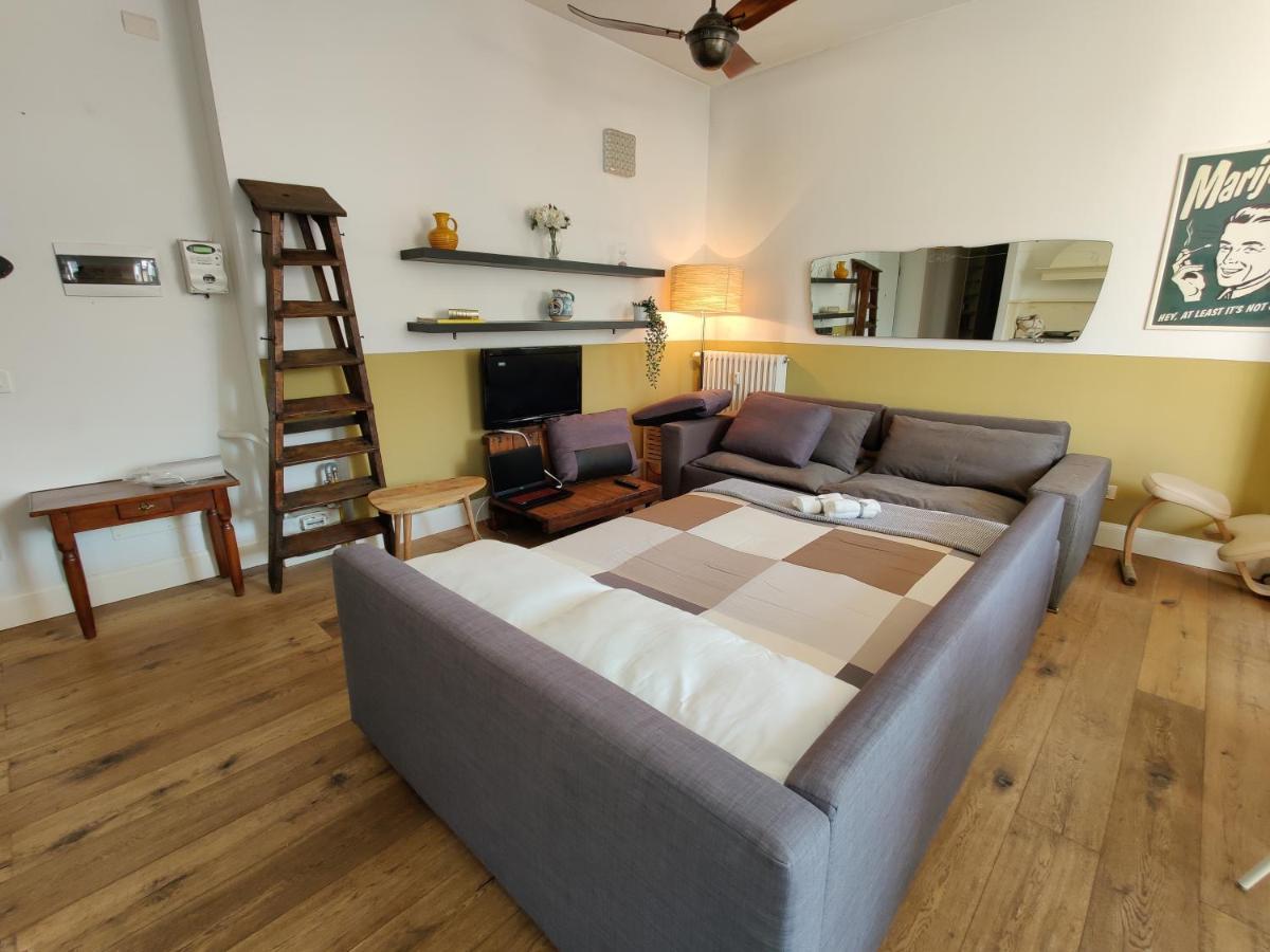 Appartement Elegante Trilocale A Milano Extérieur photo